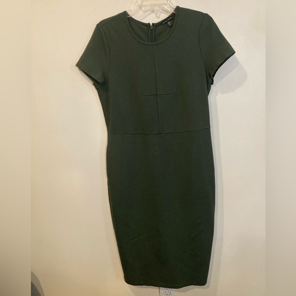 Universal Standard Front Seam Midi Dress Size 6-8 - Picture 2 of 11